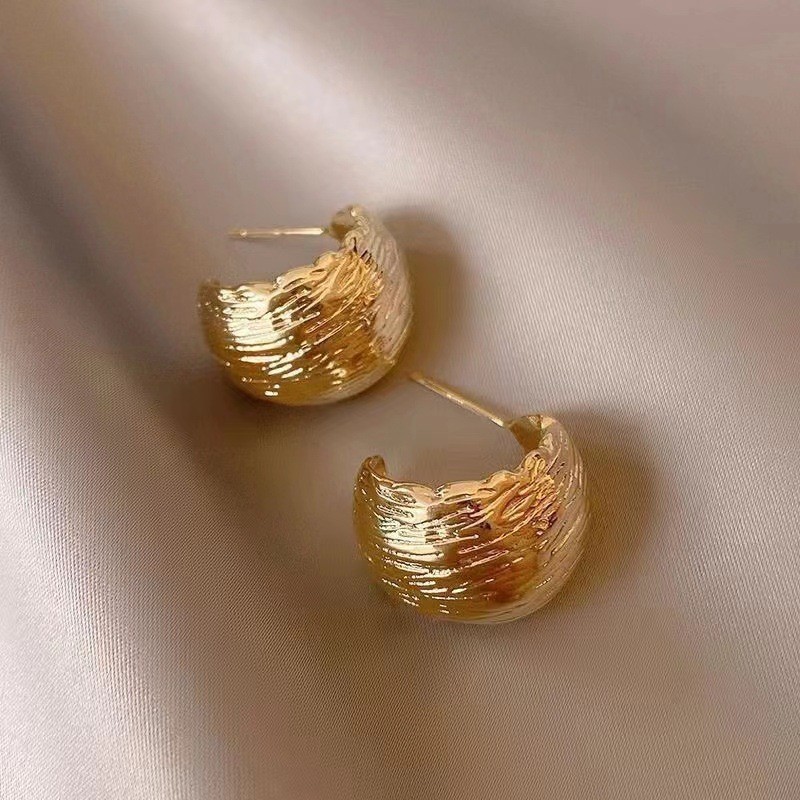 8g Weight 925 Sterling Silver Ear Needle Material Ear Studs Classification 1 Pair Quantity Daily Occasion Metal Material Geometric Pattern Women's Gender Plating Design Simple Style Style 1 Pair Simple Style Geometric Plating Metal Ear Studs 8