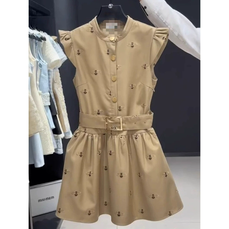 Летнее платье 2025 года, французский стиль, утягивающее, миниатюрное, стройнящее, элитный дизайн, элегантное, хаки, без рукавов