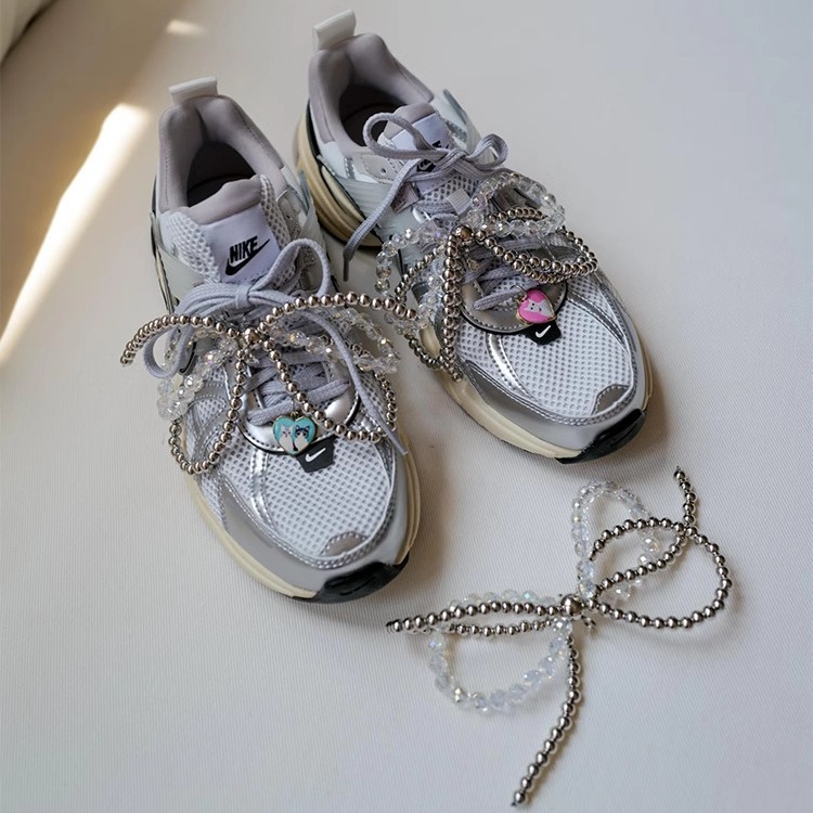 Botones de zapatos de perla plateada coreana ins cuentas arco de zapatos flor decoración de cordones de zapatos de alta calidad accesorios botones de zapatos