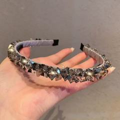 ヨーロッパとアメリカのバロックファッション薄いエッジの二重列クリスタルヘッドバンド女性のためのライト高級幾何学的なスーパーフラッシュノンスリップパーティーダンスヘッドバンド