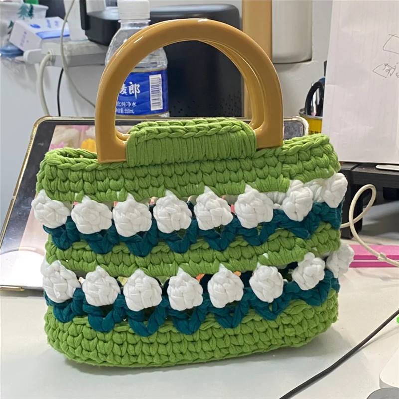 Línea de tela de bricolaje tejida a mano Bolso de tulipán Bolso de material Bolso para novias generosas y dulces