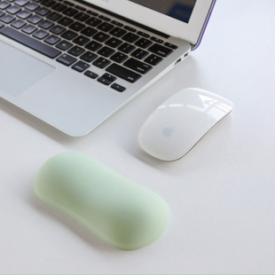 Simple and Versatile Full Silicone Wrist Support Office Mouse Pad to Relieve Fatigue Hand Protection Keyboard Support Waterproof and Wear-Resistant