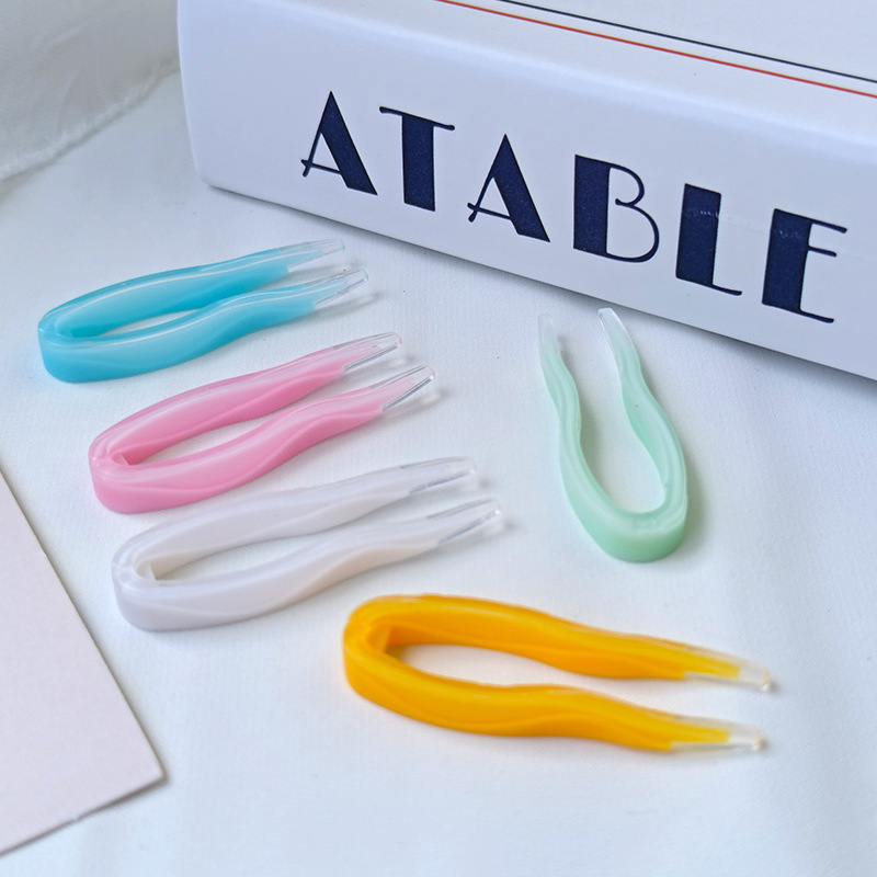 Contact lens clip tweezers integrated candy color beauty pupil wearing tools clean simple portable factory wholesale Contact lens clip tweezers integrated candy color beauty pupil wearing tools clean simple portable factory wholesale