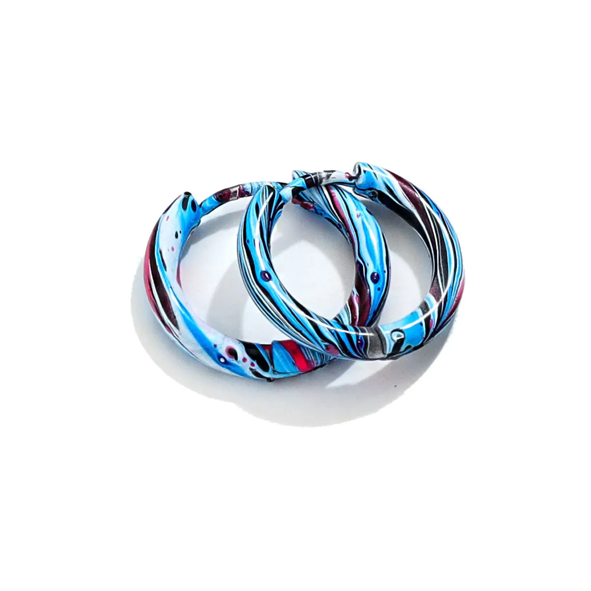 Acero inoxidable europeo y americano esmalte color pintura piercing oído hebilla titanio acero clásico nicho gradiente oreja clip oído hebilla