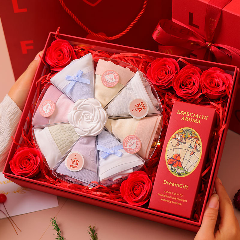 Regalos de San Valentín para pasteles de calzoncillos de cumpleaños, regalos perfumados para amigas, novias, esposas y diosas