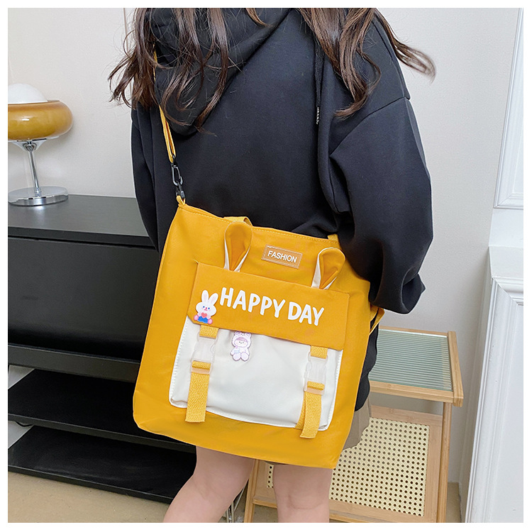 Large-capacity file bag, primary school student handbag that can be carried on one shoulder, book bag for girls with high appearance standards, homework books and test papers bag undefined