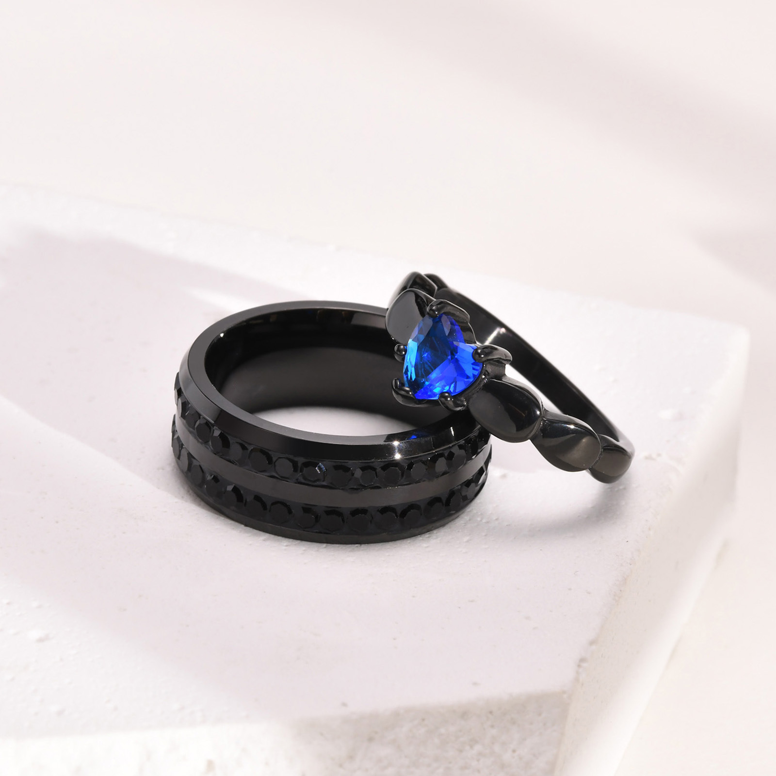 7g Weight Zircon Inlay Material Rings Classification 5, 6, 7 Ring Size Daily Occasion 304 Stainless Steel Material Heart Shape Pattern Couple Gender Inlay Design Simple Style Style Simple Style Heart Shape Titanium Steel Rings Inlay Zircon Stainless Steel Rings 2