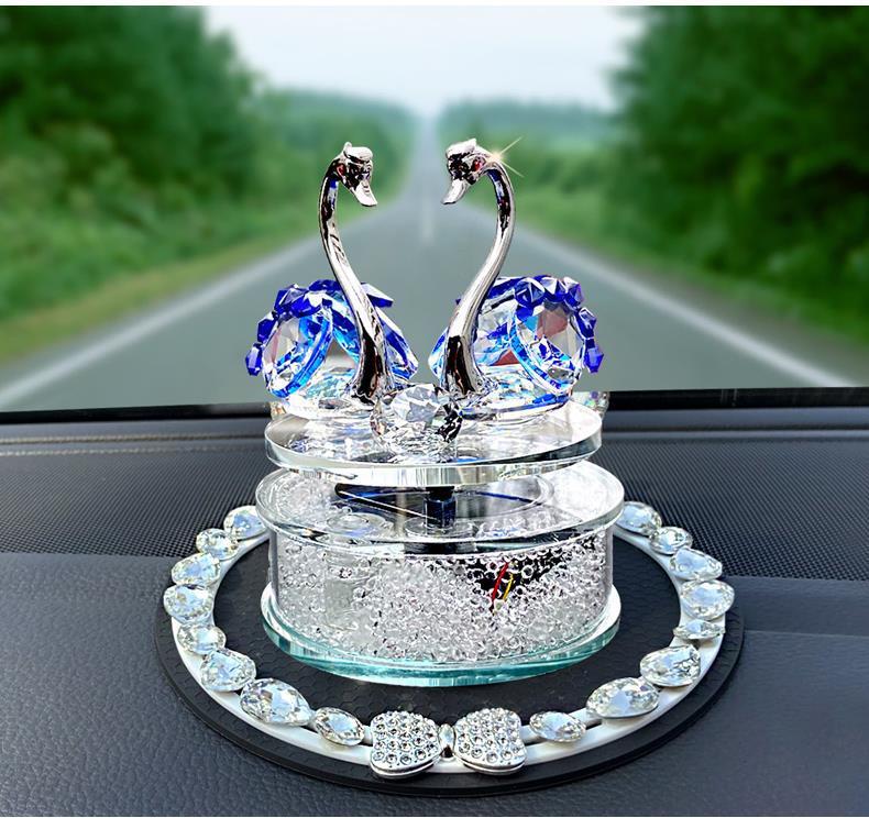 Solar Rotating Swan Car Aromatherapy Cute Car Interior Decoration Supplies Car Car Ornaments 2025 New Style for Women