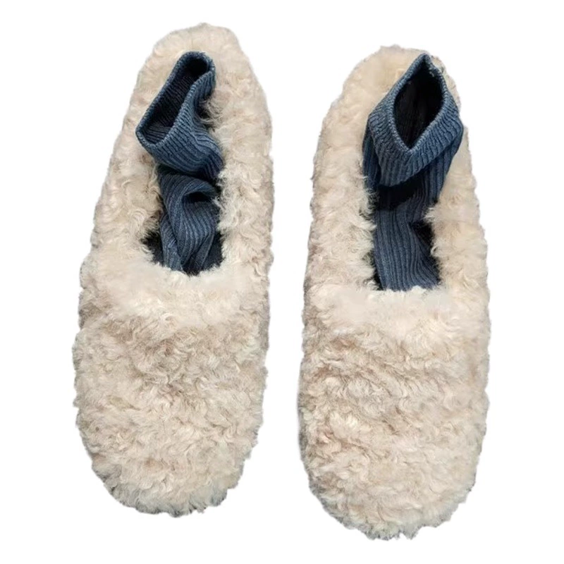 Зимние меховые туфли для женщин и детей на флисовой подкладке, новинка осени и зимы 2024 года, теплые уличные туфли из овечьей шерсти и хлопка, интернет-модель лоферов.