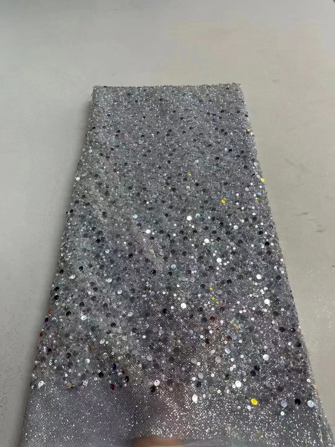 En stock 3mm cuentas de oro lentejuelas tela vestido de boda bolsa de ropa para niños cheongsam moda DIY tela JX2638