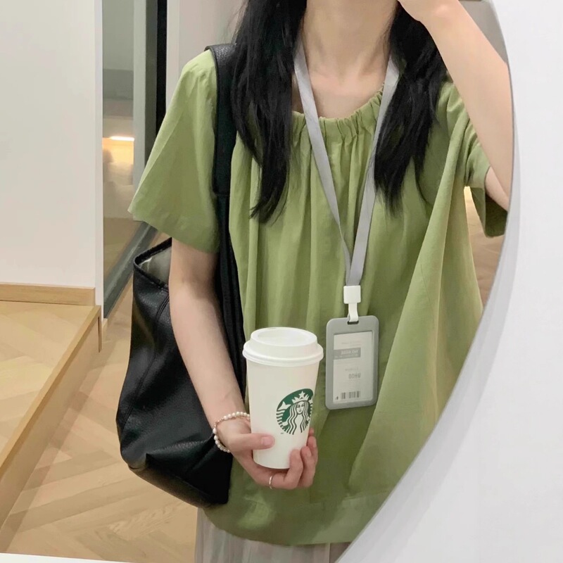 Korean-Style Design Green Short-Sleeved Shirt for Women, Summer Blouse, Chic and Beautiful Babydoll Shirt, Shirt with Buttons on the Back