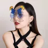 Синие очки с бокалом