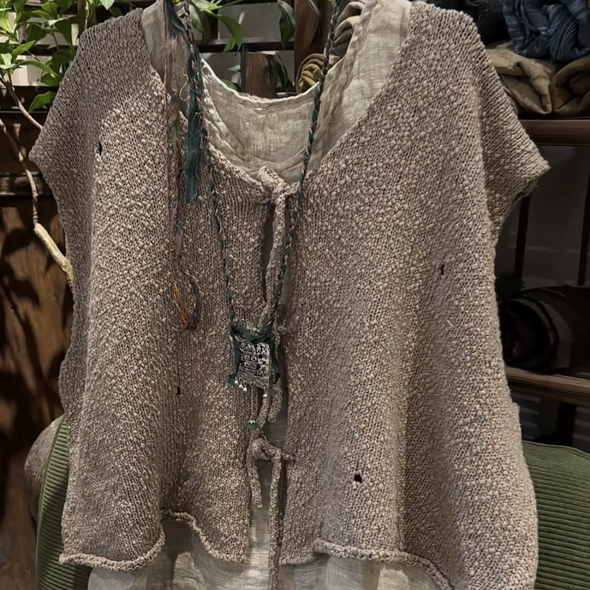 25/04 коммерчески молодые нитки ретро шнуровка весенний жилет