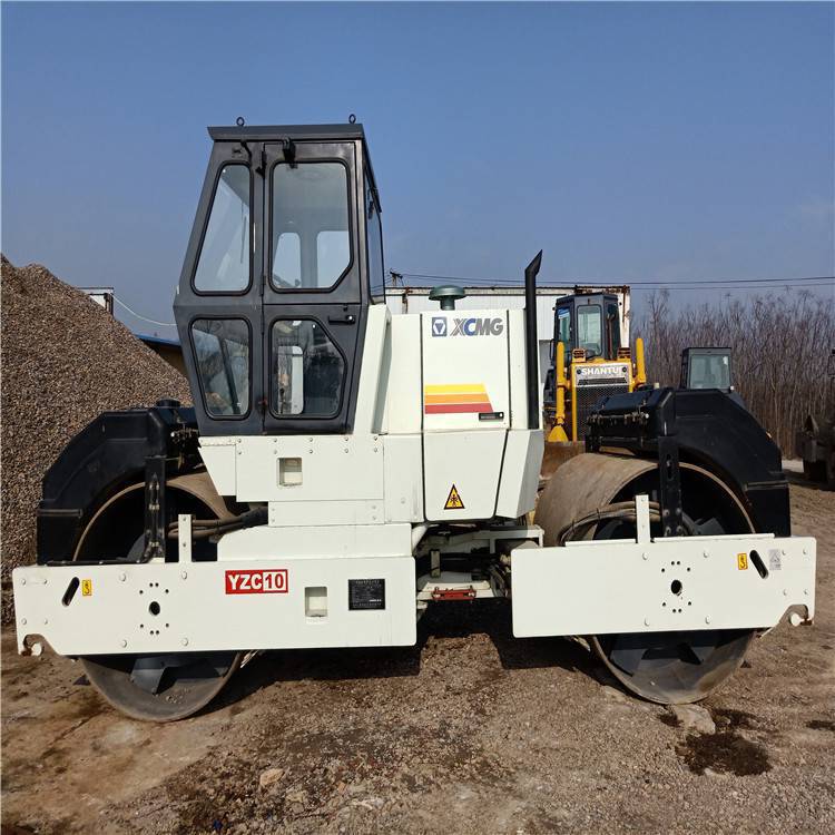 出售徐工7吨，8吨，10吨压路机，全液压双驱10吨压路机