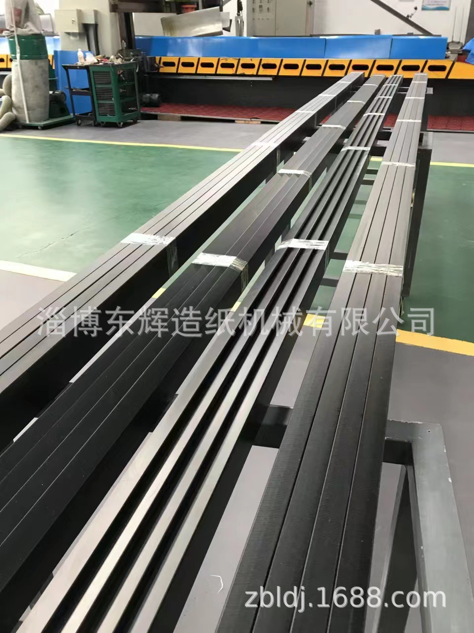 1e75e2b970c9b6525bd2a39cca824f