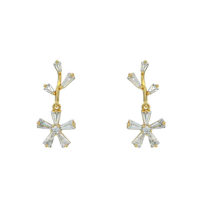 Joyería Xuping flores de plantas aretes de flores coreanos de alta calidad temperamento simple diseño de pernos de orejas para mujeres