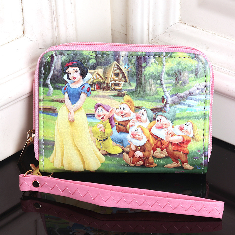 Dwarf and snow white