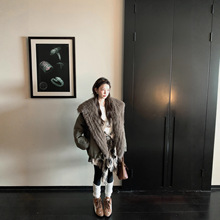 整皮狐狸毛皮草大毛领鸭绒羽绒派克服女短外套经典年轻时尚显瘦新