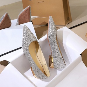 83928 French style bridesmaid shoes, suitable for daily wear, fashionable pointed, shallow mouth, stunning sequins, sing
