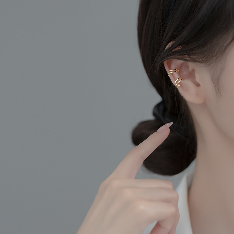 Eloch s925 estrella de plata dulce clip de orejas para mujeres coreanas líneas simples tres capas sin agujeros de orejas M00323