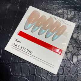 原创新款纯手工穿戴甲春季上新蓝色魔镜粉大法式源头工厂直发