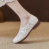 Весенние нескользящие дышащие сандалии для матери, из натуральной кожи, мягкая подошва, для среднего возраста