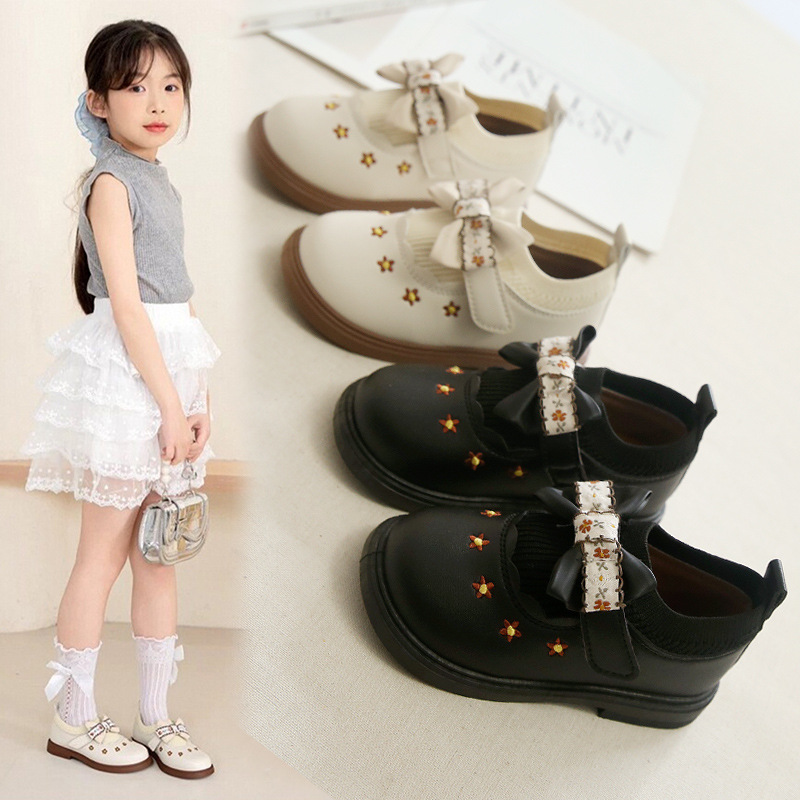 Girls' Leather Shoes Non-Slip Soft Bottom Bow Princess Style Spring & Fall Kidsren's Embroidered Non-Slip Baby Leather Shoes for Small and Medium-Sized Kidsren
