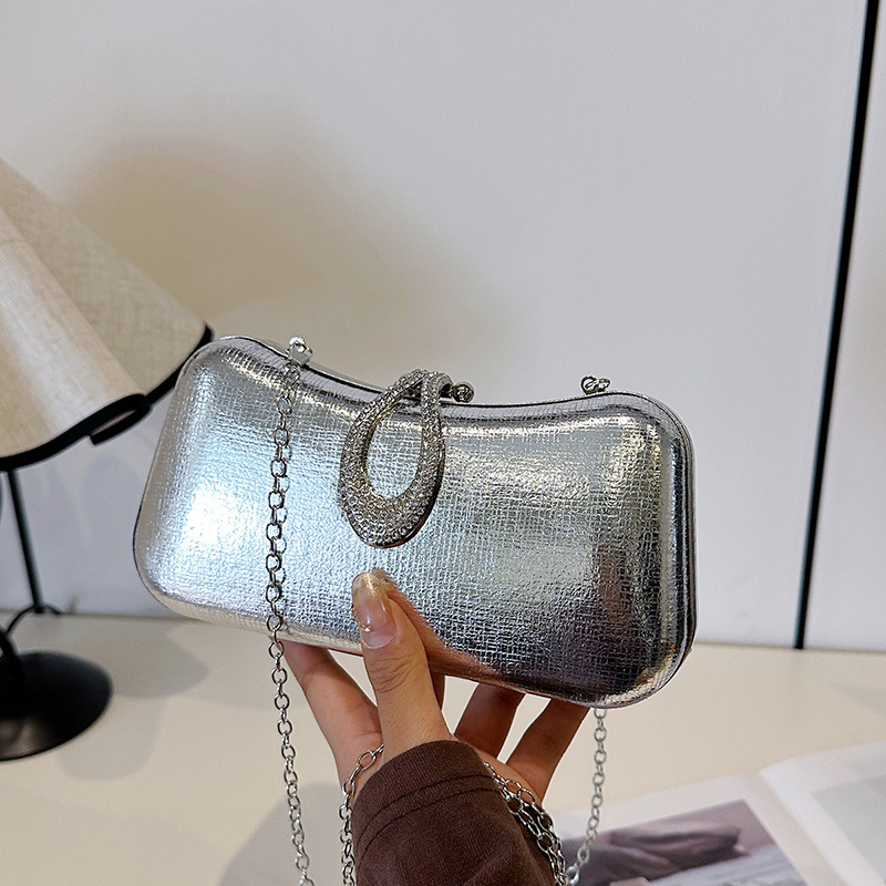 New Track Fashion Handbag & Shoulder Bag 2025 New Cross-Border High-Gloss Patent Leather Women's Shoulder/Crossbody Evening Bag - Thumbnail 2