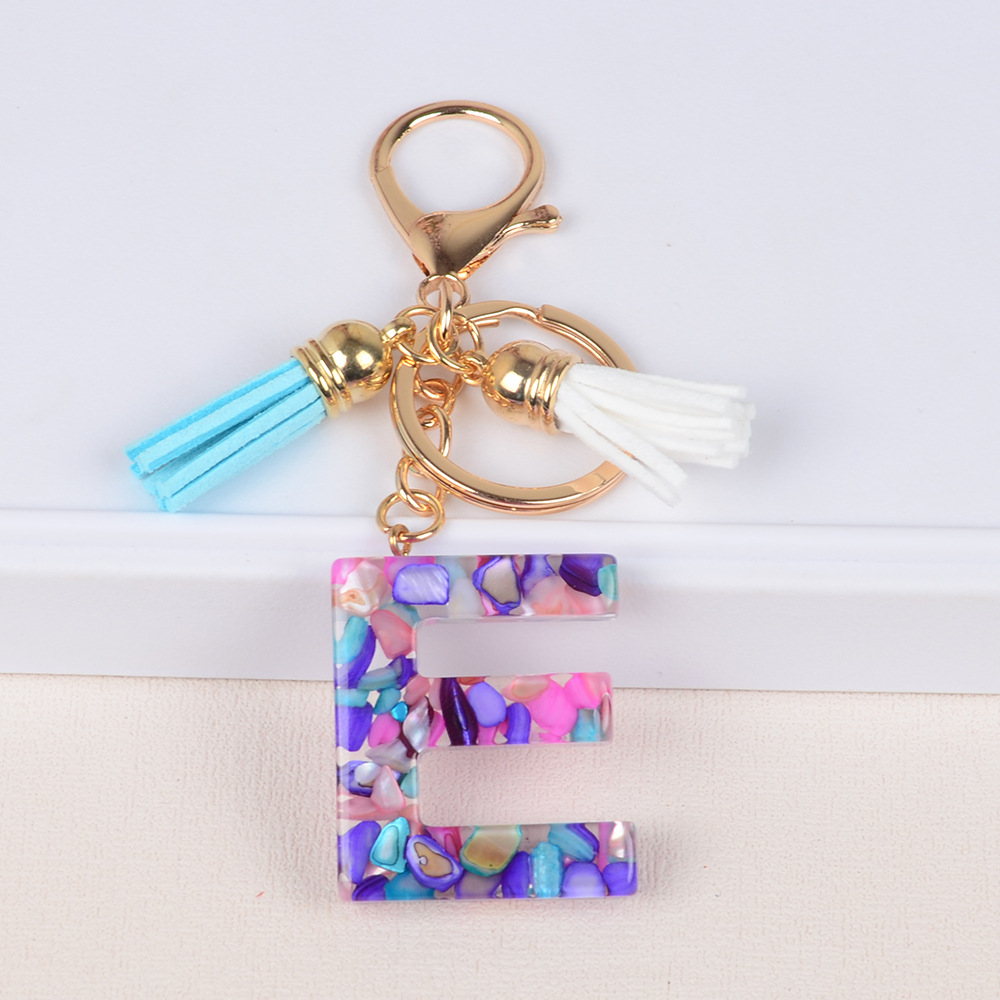 Keychain de iniciales de goteo de pegamento mezcla de piedra de letras de llaves lindas bolsos de damas llaves de automóviles colgantes joyas