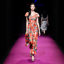 2025欧美爆款热带风印花雪纺连衣裙一字肩深V领侧开衩显瘦度假裙