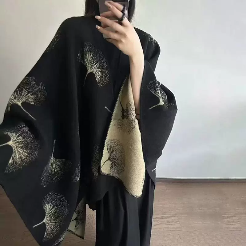 外搭披肩女2025新款民族风新疆大西北旅游夏季空调房保暖斗篷披风