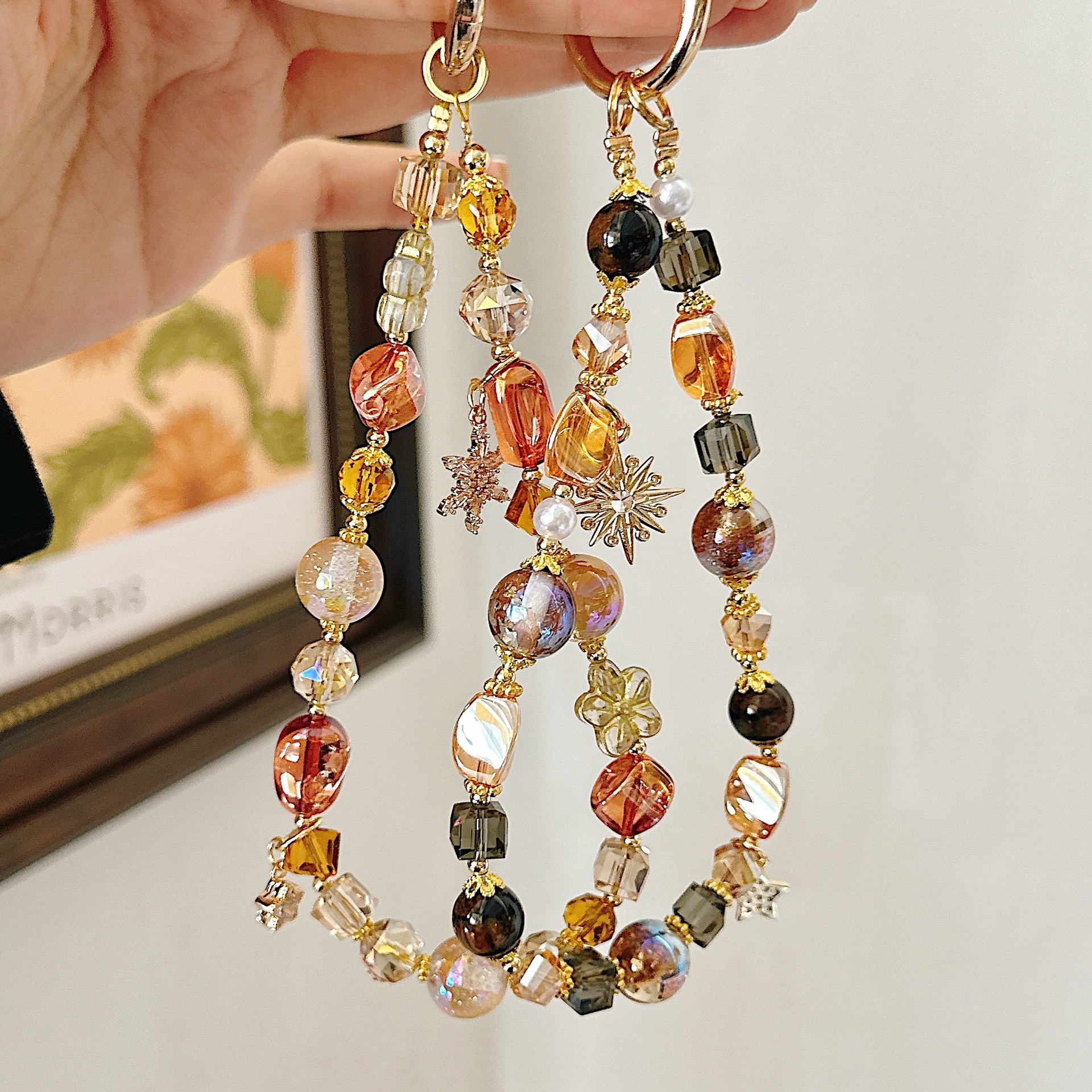 Boutique hecho a mano de alta gama para teléfono móvil cadena corta Merah pulsera cordón de teléfono móvil de moda mochila/colgante corto