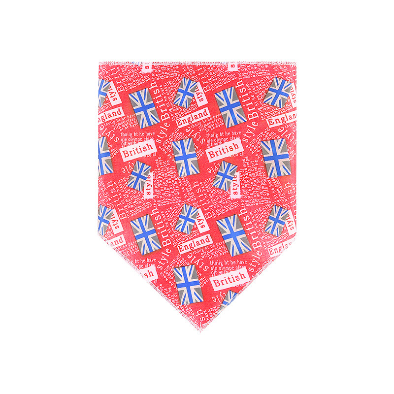 Toalla de saliva de gato transfronterizo forma de bandera nacional toalla de triángulo para mascotas toalla de saliva de perro babero de perro suministros para mascotas al por mayor