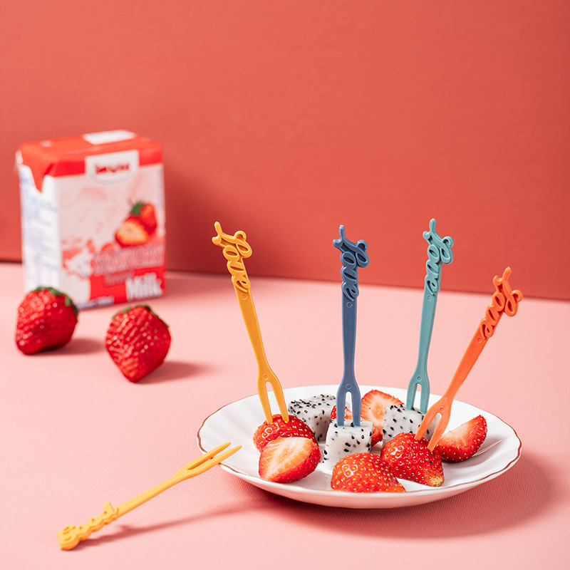 Creative Plastic Fruit Fork Household Fruit Signing Fashion Dessert…