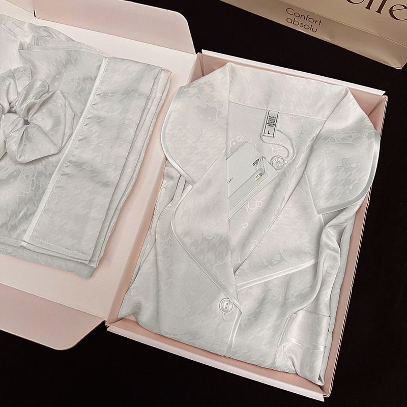 Three-Piece Suit Cool Jacquard Ice Silk Pajamas Women's Summer Short-Sleeved Shorts Trousers Large Size Home Clothes