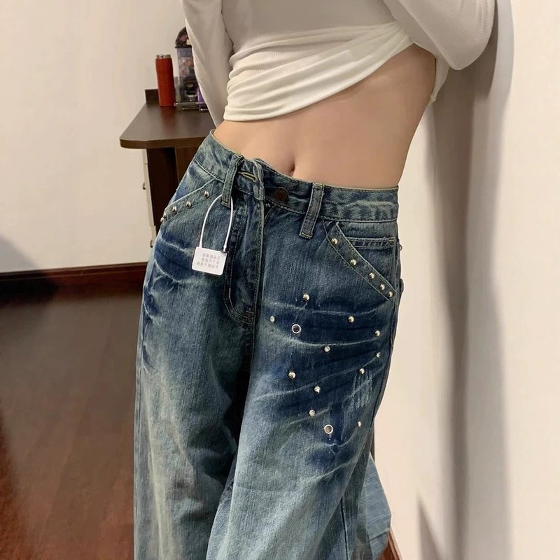 American-Style Spicy Retro Rivet-Washed Vintage Lightning Straight-Leg Jeans for Women with a Unique Design and Wide-Leg Floor-Length Design American-Style Spicy Retro Rivet-Washed Vintage Lightning Straight-Leg Jeans for Women with a Unique Design and Wide-Leg Floor-Length Design
