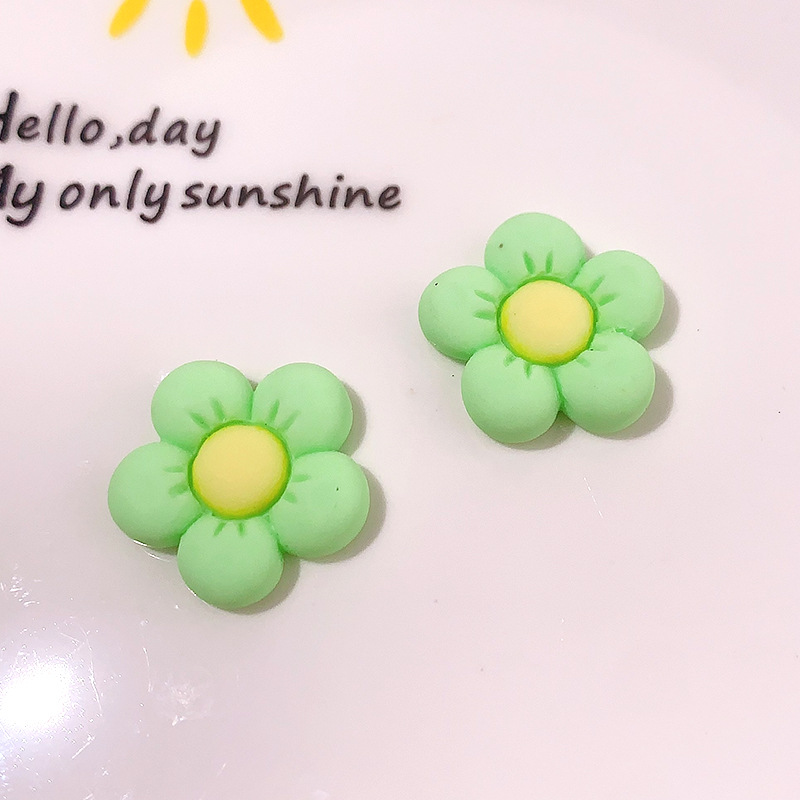 Accesorios de resina de cinco pétalos de color directo transfronterizo DIY pegamento de crema caja de teléfono móvil adornamiento de pelo agujero material de hebilla de zapatos
