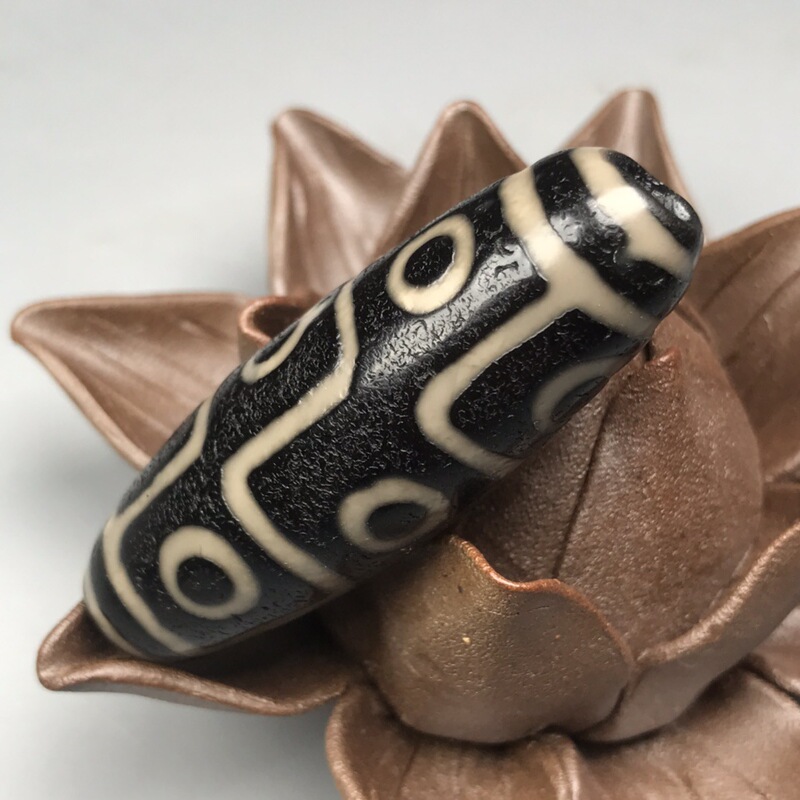 Wholesale boutique Xizang style Sky beads old agate Dragon Sky beads nine eyes sky beads Xizang style agate sky beads loose beads accessories Wholesale boutique Xizang style Sky beads old agate Dragon Sky beads nine eyes sky beads Xizang style agate sky beads loose beads accessories