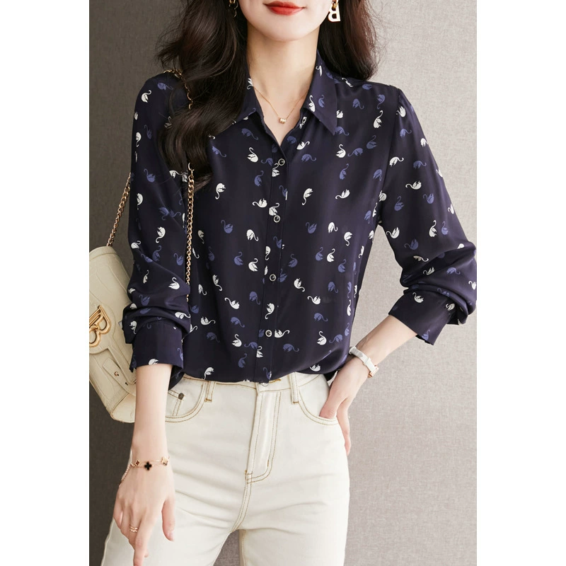 Новая женская шелковая блузка с отложным воротником и уникальным дизайном «Лебедь» из плотного шелка, цвет темно-синий, весна 2025
