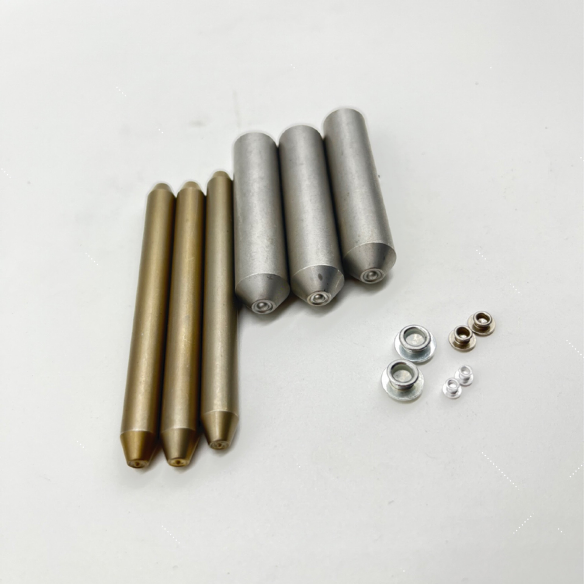 반중공 리벳 펀치 컬링 꽃 손 두드리는 손 도구 배송 준비 완료 M2M3M3.5M4M4.5M5M6