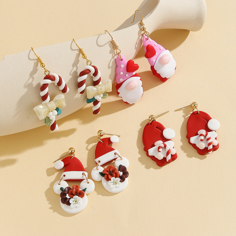 Christmas handmade polymer clay red Santa Claus soft clay earrings cute crutches cartoon European and American earrings