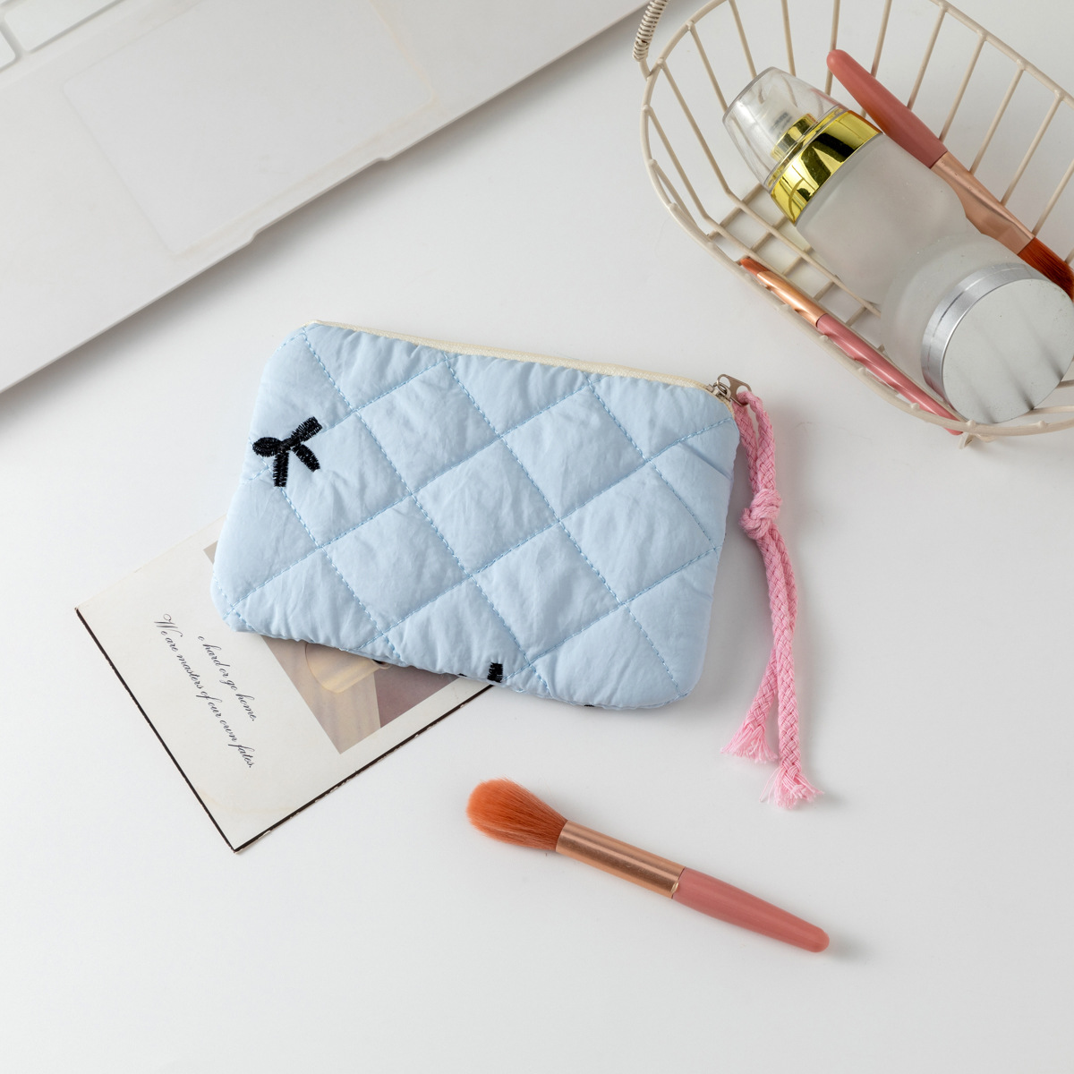 자수 리본 블루 베이스