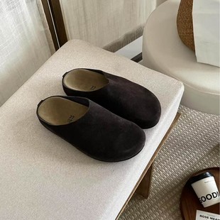 row�L��Ůͬ��ϰ����Ьԭ��ţƤ����Ьƽ��һ�_��Ů���m�ٴ�