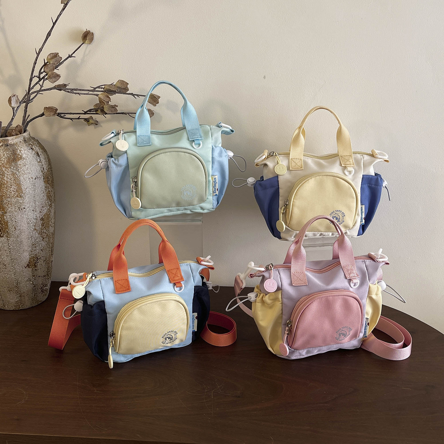 Bolsa de hombro de moda coreana para niños y niñas, bolsas de mano para bebés de color extranjero, 2026 nuevas bolsas de niños transfronterizas