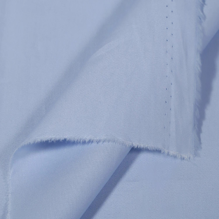 Fabricante de suministro transpirable tejido plano 100% algodón orgánico tela de camisa de hombre