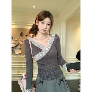 Fat Qiqi ~ plus size Women's Wear Pure Want to Fake Two-piece Base Shirt Fall/Winter V-neck Lace Inner Knitted Shirt Women