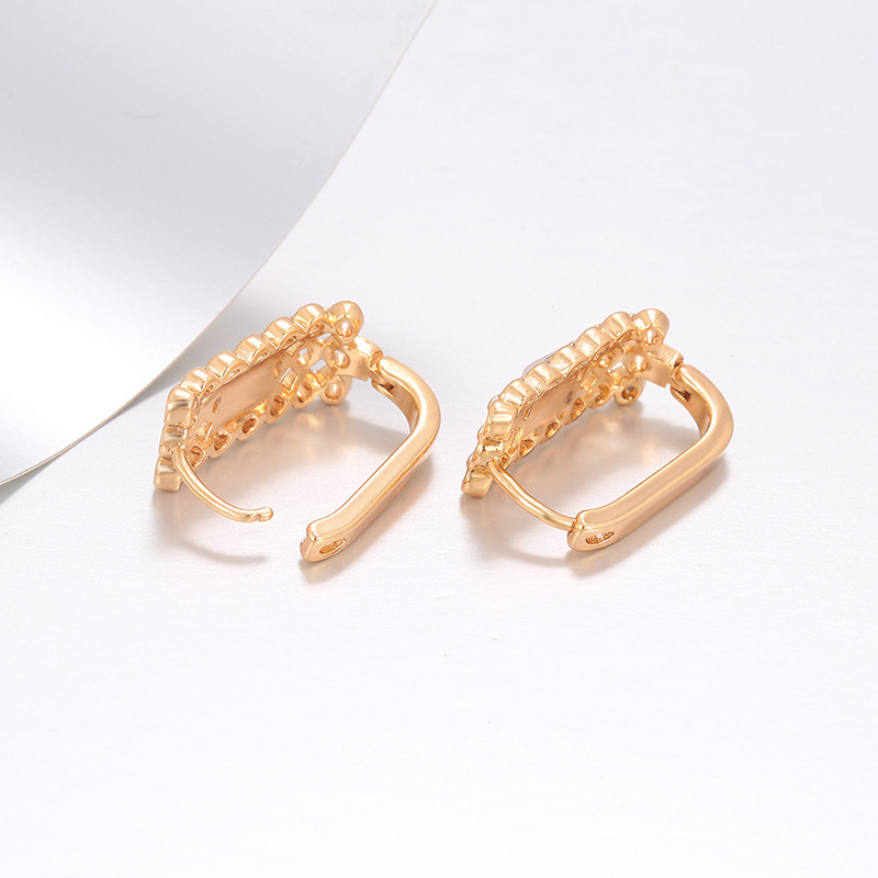 Xuping geometría cuadrada hueco diseño de orejas rusas aleación de cobre chapado 18k nicho personalizado orejas transfronterizas