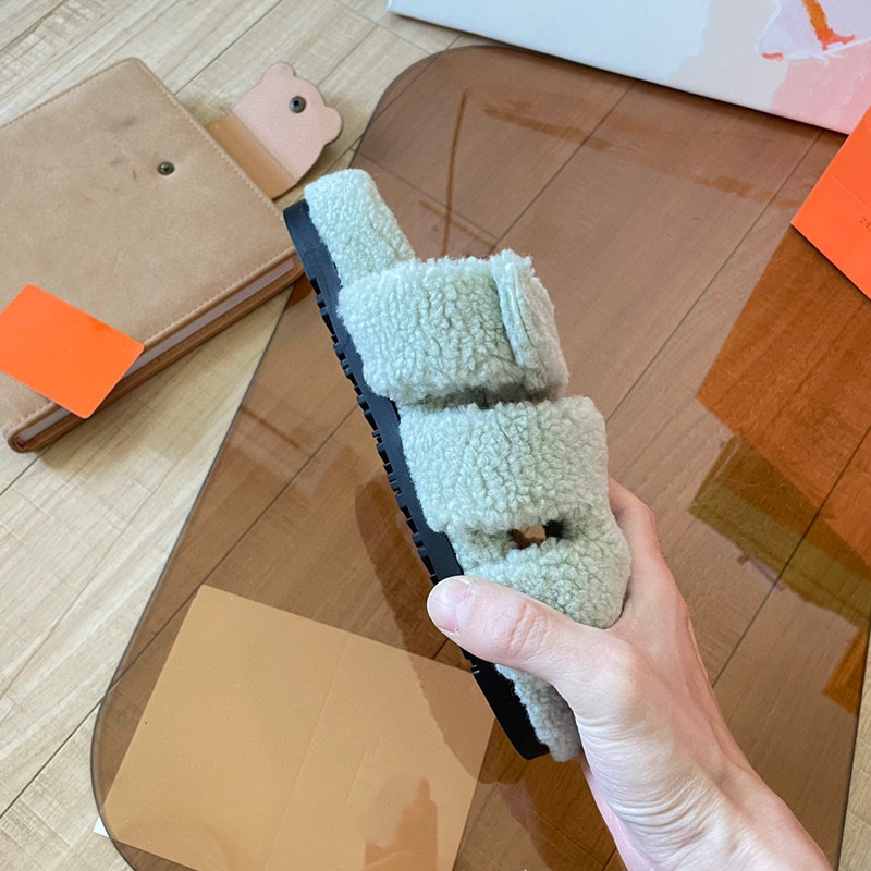 Teddy Lamb Wool Magic Tape Thick-Soled Slip-On 2025 Spring New Outer Wear Fur Integrated Warm Slippers Teddy Lamb Wool Magic Tape Thick-Soled Slip-On 2025 Spring New Outer Wear Fur Integrated Warm Slippers