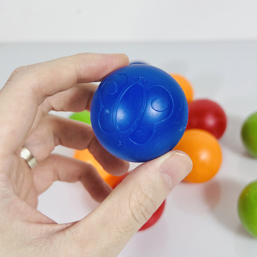 Sand ball hand-caught rattle ball bouncing sand egg colored ball sand bell children's infant early education toy