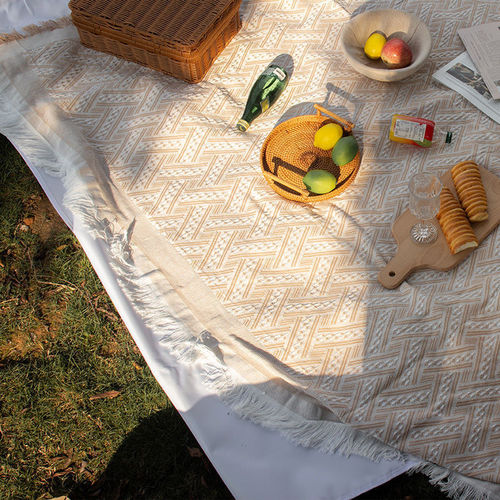 Retro Outdoor Picnic Blanket Waterproof Pad Thick Fabric Ins Style Portable Hiking Camping Mat Outdoor Carpet